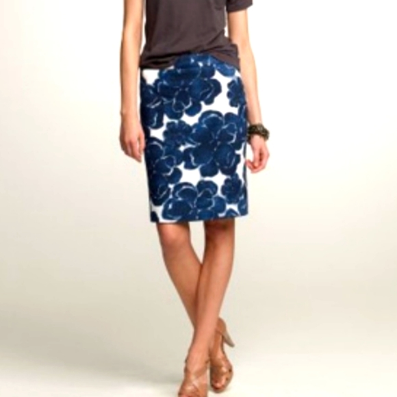J. Crew Dresses & Skirts - J Crew Inky Floral Pencil Skirt